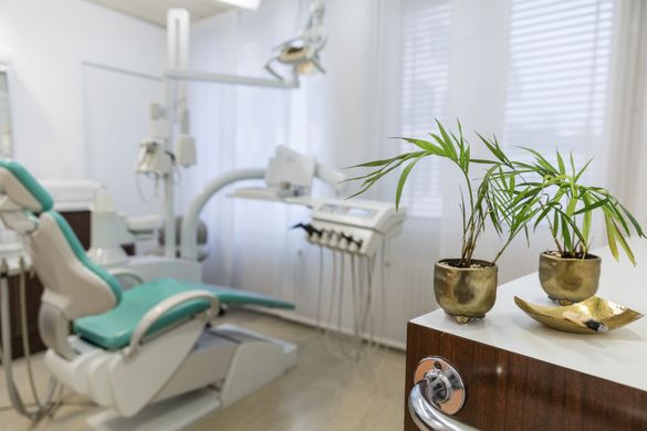 Zahnarztpraxis Thilo Grauheding – Zahnbehandlung